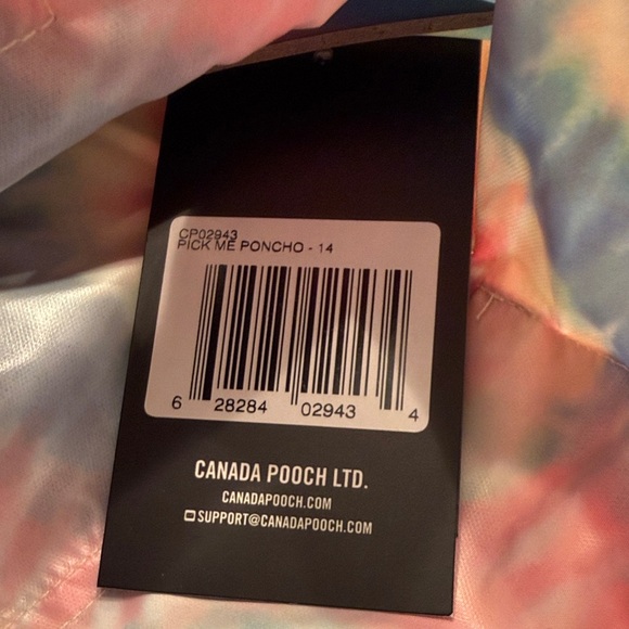 Canada Pooch Tie-Dye Pick Me Poncho raincoat - Picture 7 of 9